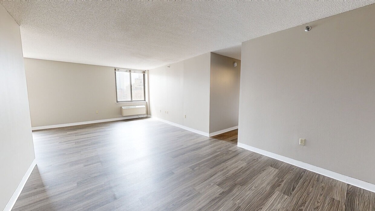 Photo - Del Coronado Apartments