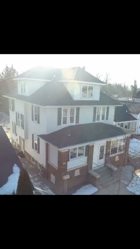 More photos to come - 146 South St