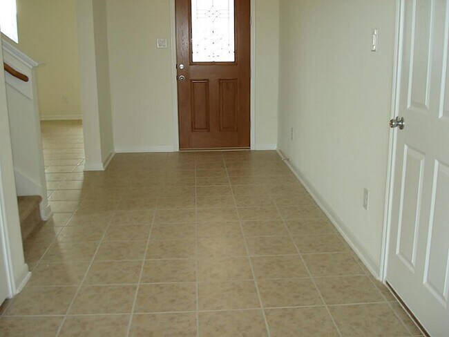 Foto del edificio - 16522 Old Saybrook Dr