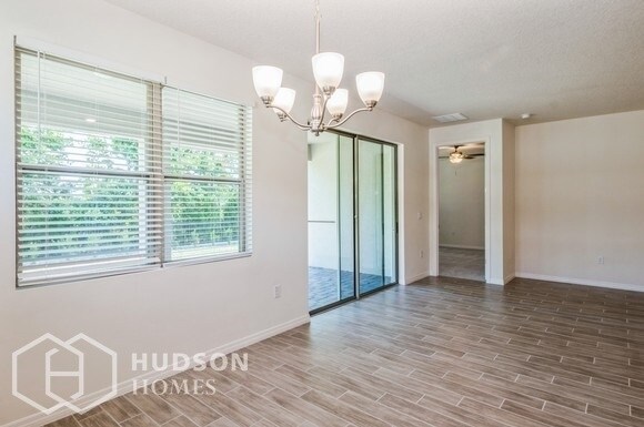 Foto del edificio - NEW CONSTRUCTION AVAILABLE! - 1527 Lyonsda...