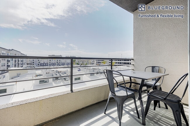 Building Photo - 13603 Marina Pointe Dr