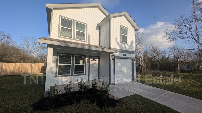 Foto principal - 411 Sandall St