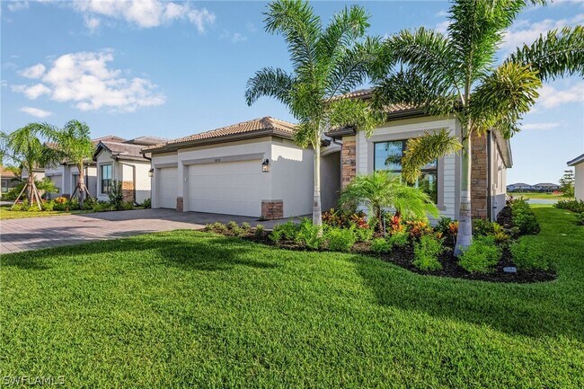 Building Photo - 18274 Ridgeline Dr