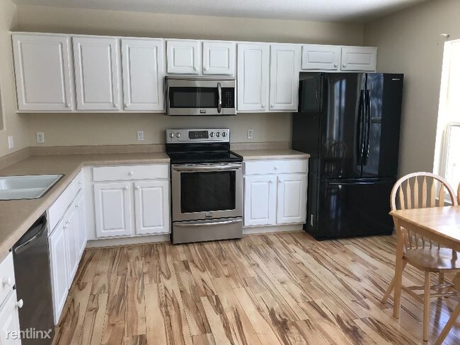 Building Photo - 4 br, 2 bath House - 3538 Warren Farm Ct