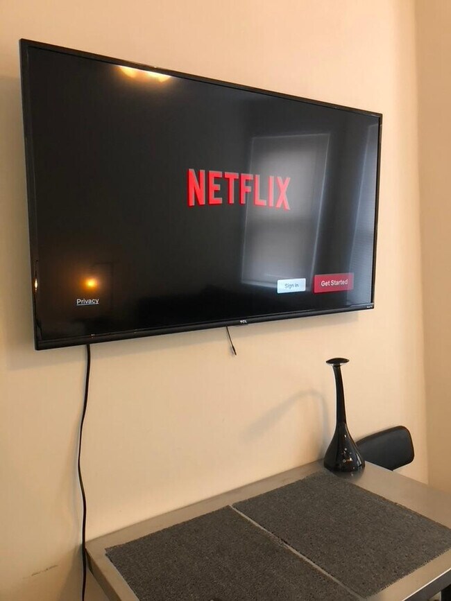 Building Photo - 1776 Commonwealth Ave