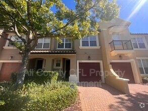 Building Photo - 4979 Poplopen Ln