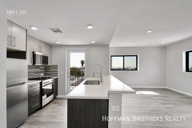 Building Photo - 5608 La Mirada Ave