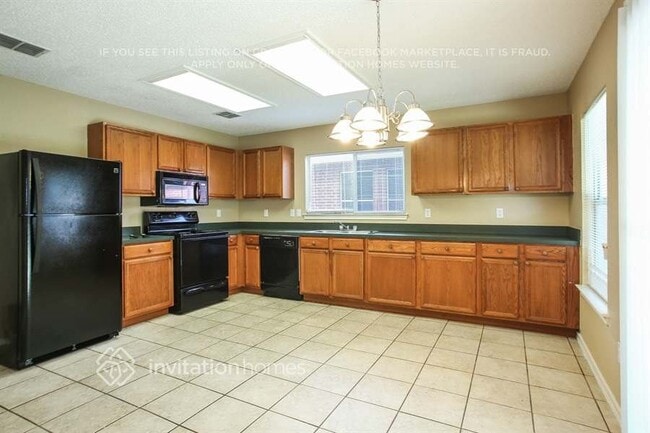 Building Photo - 10116 Chapel Hill Ct