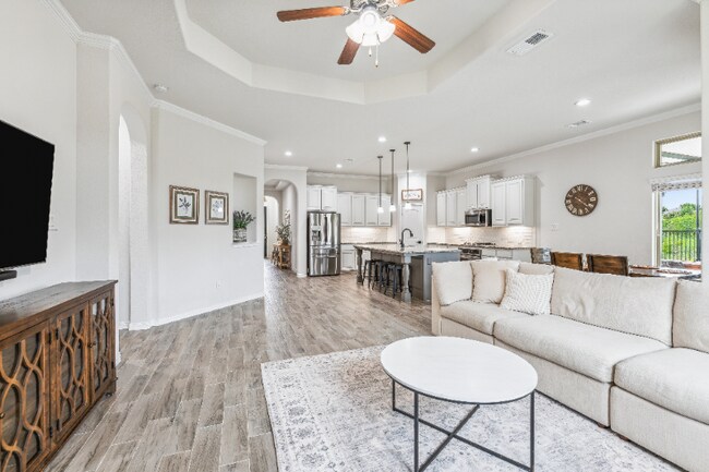 Building Photo - 2605 White Cliff Ct