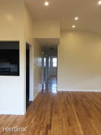 Foto del edificio - 3 br, 2 bath  - 10611 Pinegrove St duplex