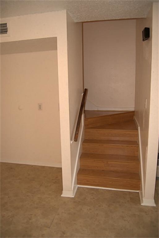 Building Photo - 1506 Eagle Lake Rd