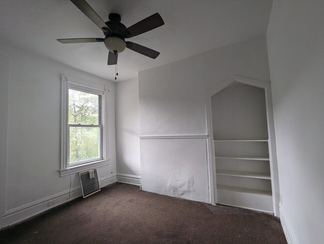 Foto del edificio - 616 Middle Ave