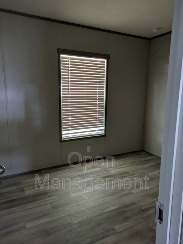 Building Photo - 7534 US-60