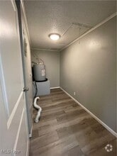 Building Photo - 1768 Sun Apple Way