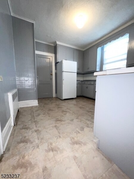 Foto del edificio - 705 Chancellor Ave