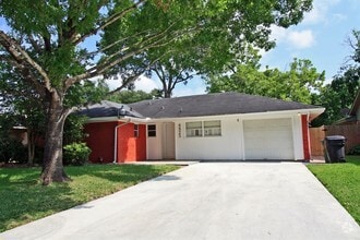 Building Photo - 6825 Neff St