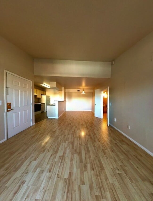 Building Photo - 1 Bedroom Condo located in Gated Community of Copper Palms!