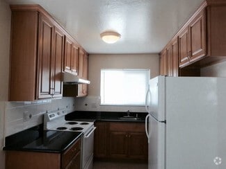 Building Photo - 1642 Queen Charlotte Dr