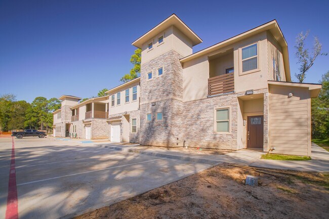 Building Photo - 504 Nursery Rd