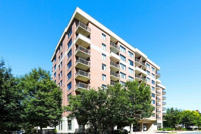 Building Photo - Virginia Square Plaza