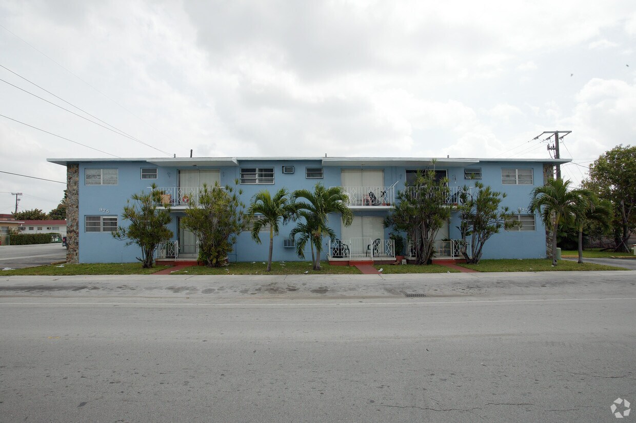 Foto del edificio - 975 W 2nd Ave