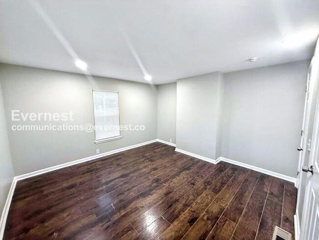 Foto del edificio - 8234 4th Ave S