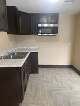 Building Photo - 697 LA-3033