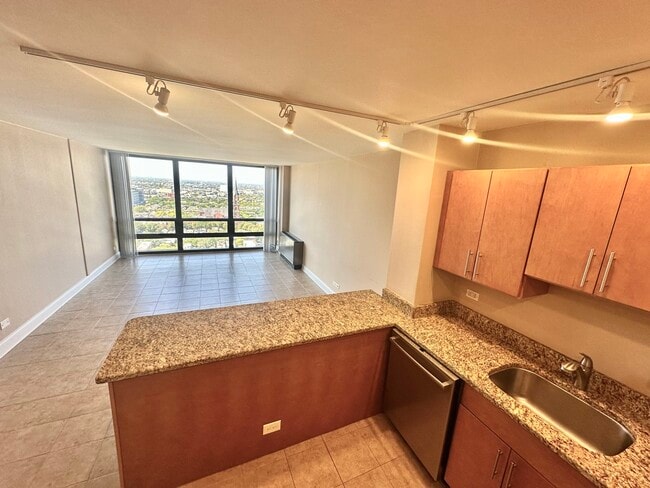 Foto del edificio - 1636 N Wells St