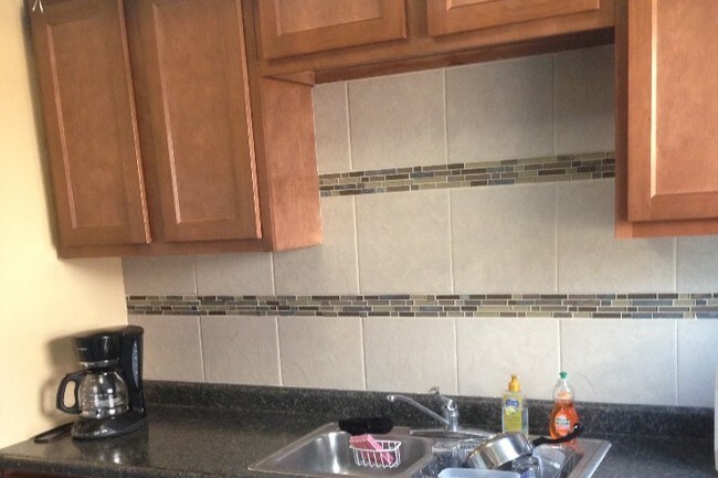 Foto del edificio - 917 S University Ave