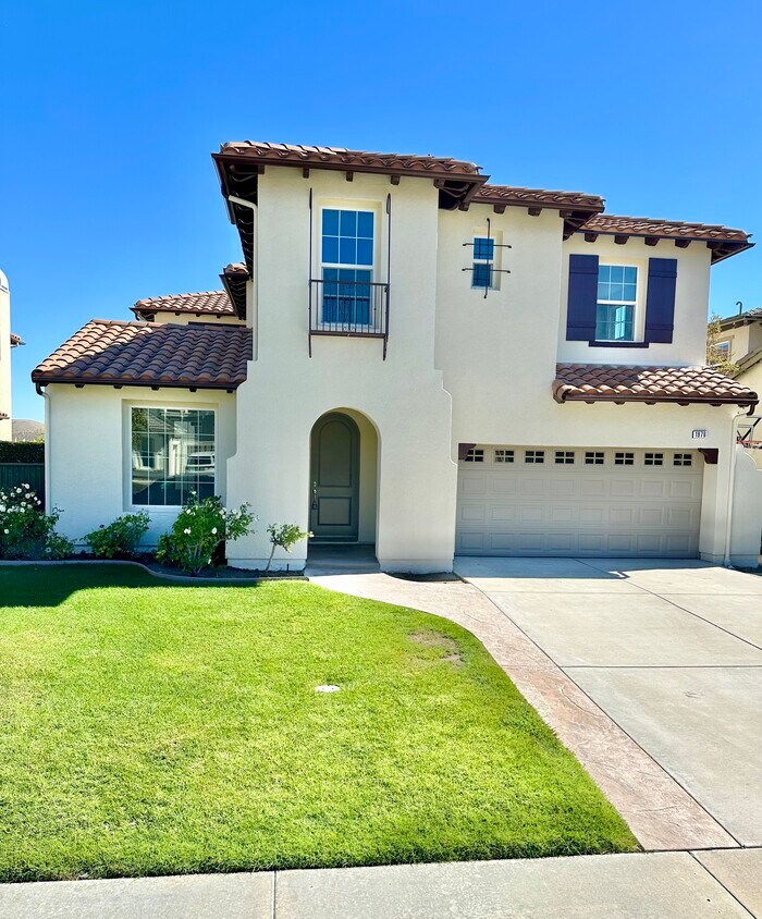 Foto principal - 1976 Lakota St