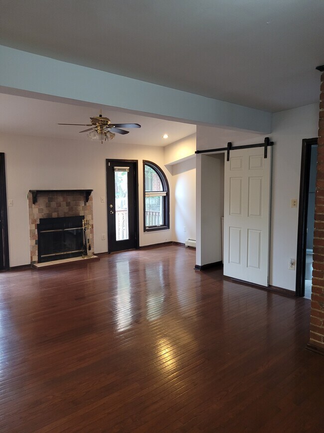 Foto del edificio - 4207 7th St NW