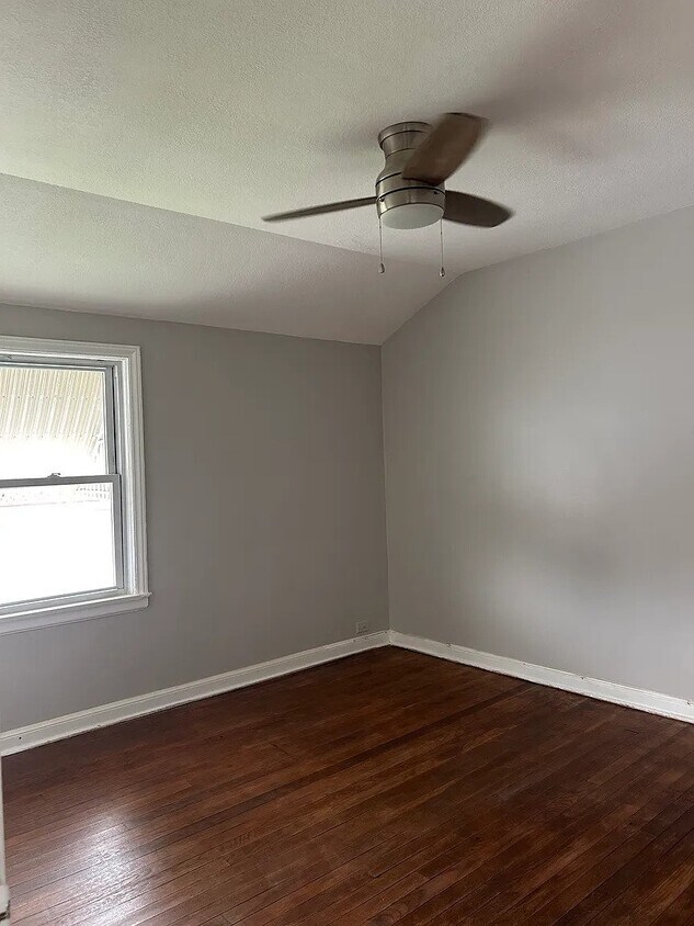 Foto del edificio - 1412 N 24th Ave