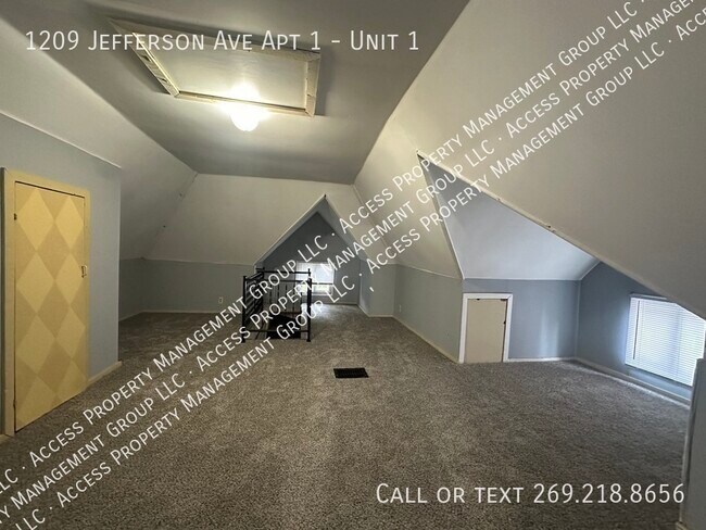 Foto del edificio - 1209 Jefferson Ave