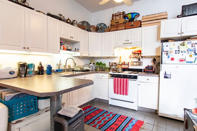 Foto del edificio - 537 Custer Ave