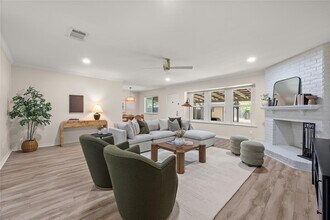 Building Photo - 6716 Skynook Dr