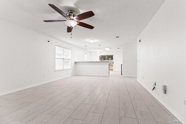 Building Photo - 10429 Senegal Dr