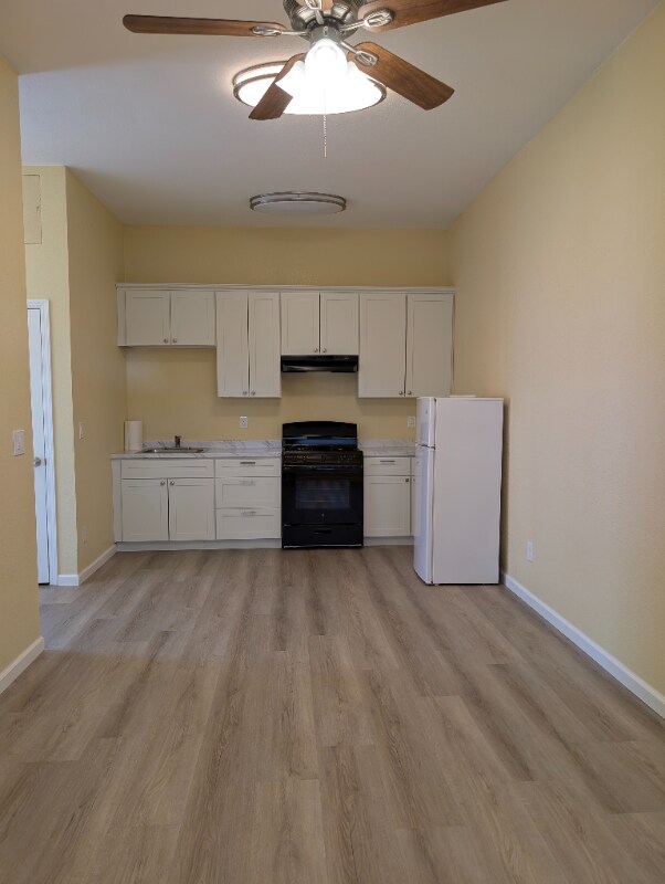 Foto del edificio - 3025 Myers St