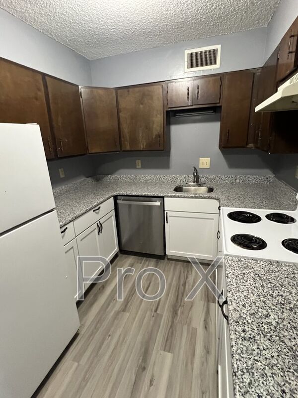 Foto del edificio - 2027-2037 S River St