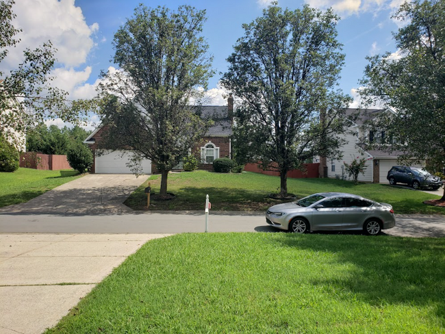 Building Photo - 11625 Kempsford Dr