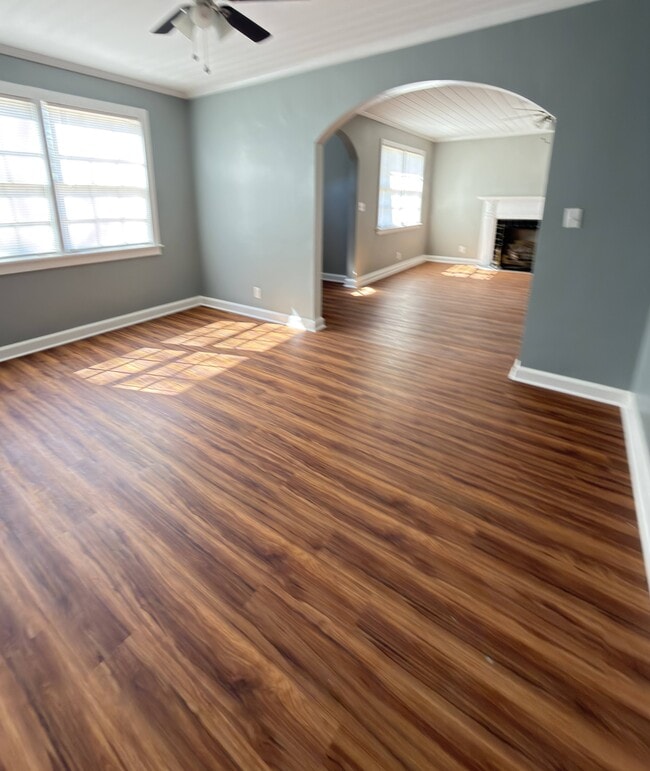 Building Photo - 504 E Adair St