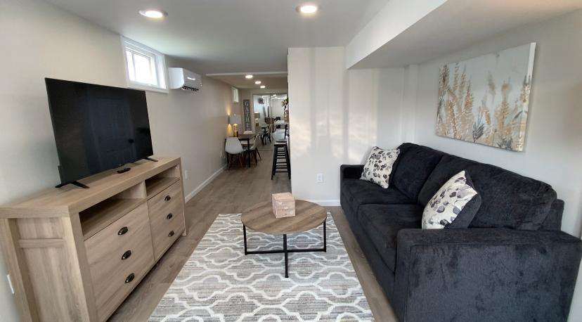 Foto principal - 390 E Pall Mall St