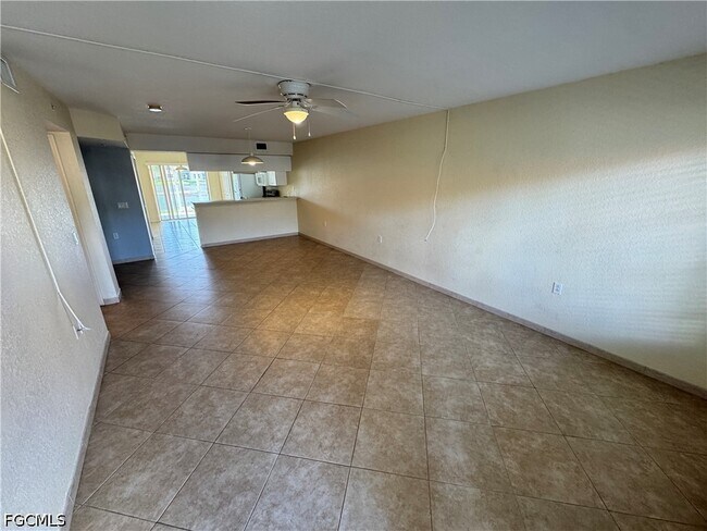 Foto del edificio - 26700 Rosewood Pointe Dr