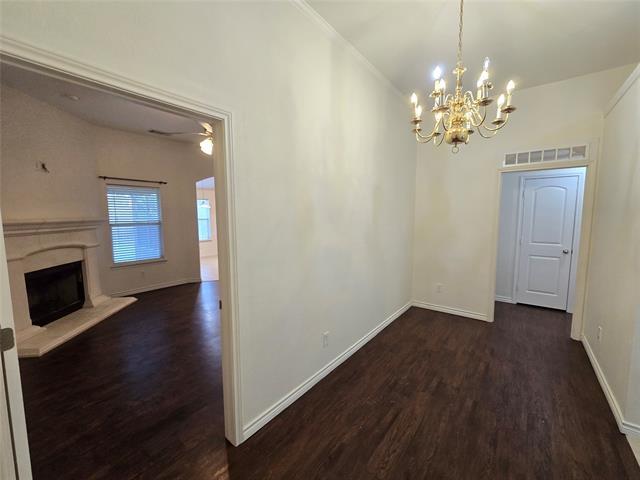 Foto del edificio - 124 Bridlewood St