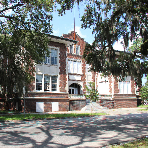 Building Photo - Romana Riley Lofts