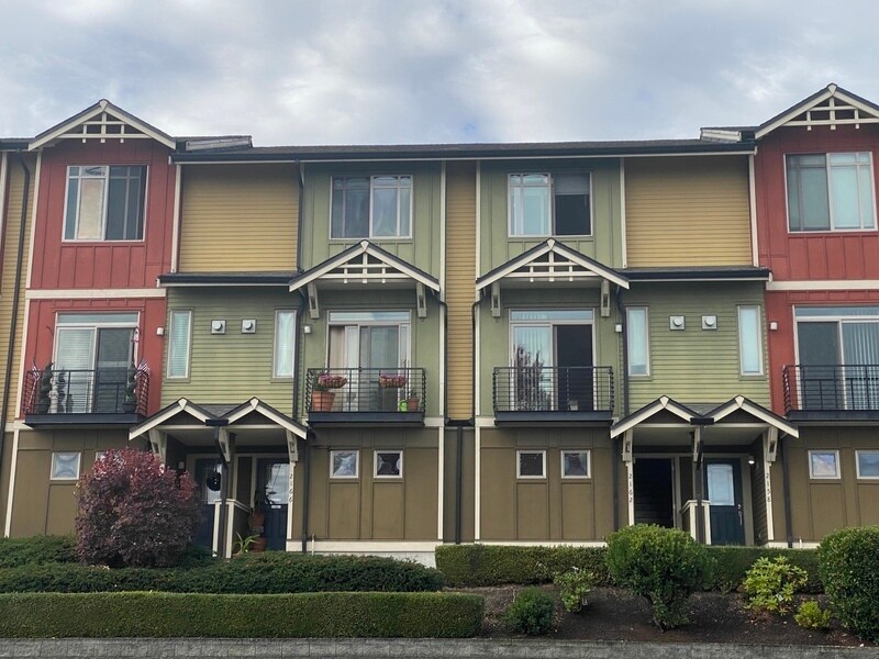 Primary Photo - 2162 S Yakima Ave