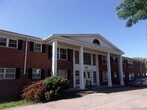 Foto principal - 25301 Five Mile Rd