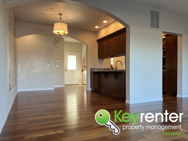 Foto del edificio - Luxury View Home in Gas Lamp Terrace, near...