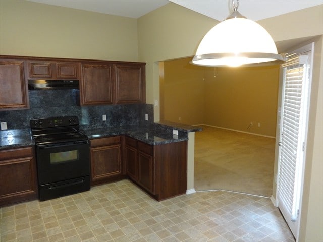 Foto del edificio - 741 Fairview Ave