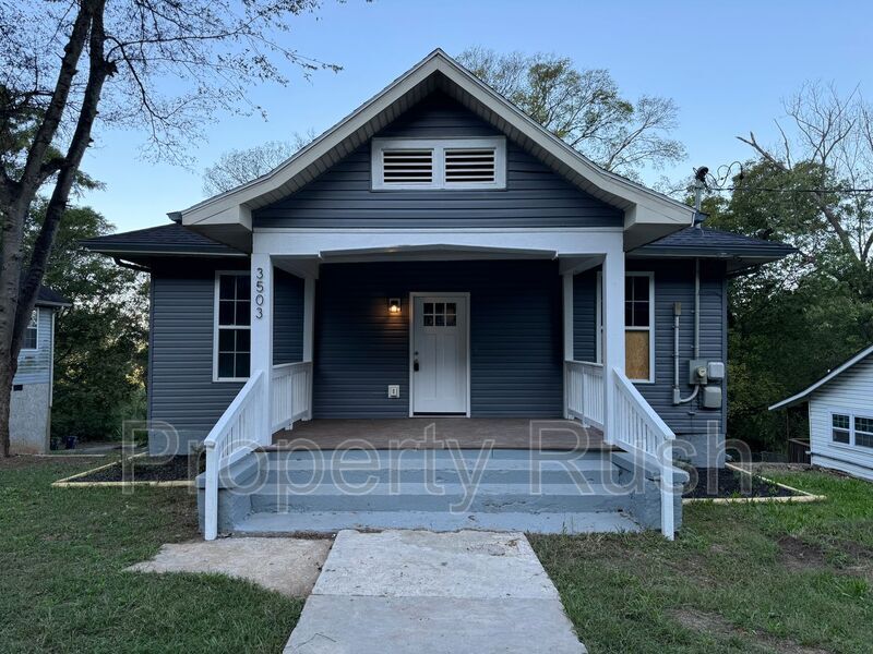 Primary Photo - 3503 Taylor St
