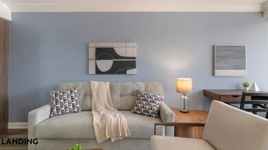 Building Photo - 2851 Maingate Village Cir